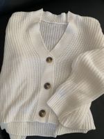 Neuwertige Strickjacke Gr. XL