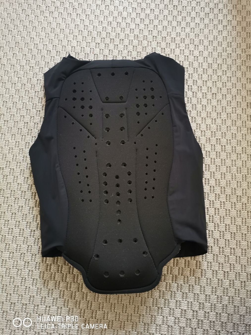 Felix Bühler Protezioni & Imbottiture: Reitweste /Rückenprotector – Usato da Brunnen venduto da mopp210 2