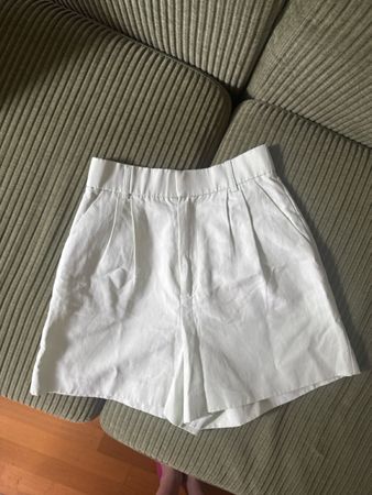 Zara shorts xs