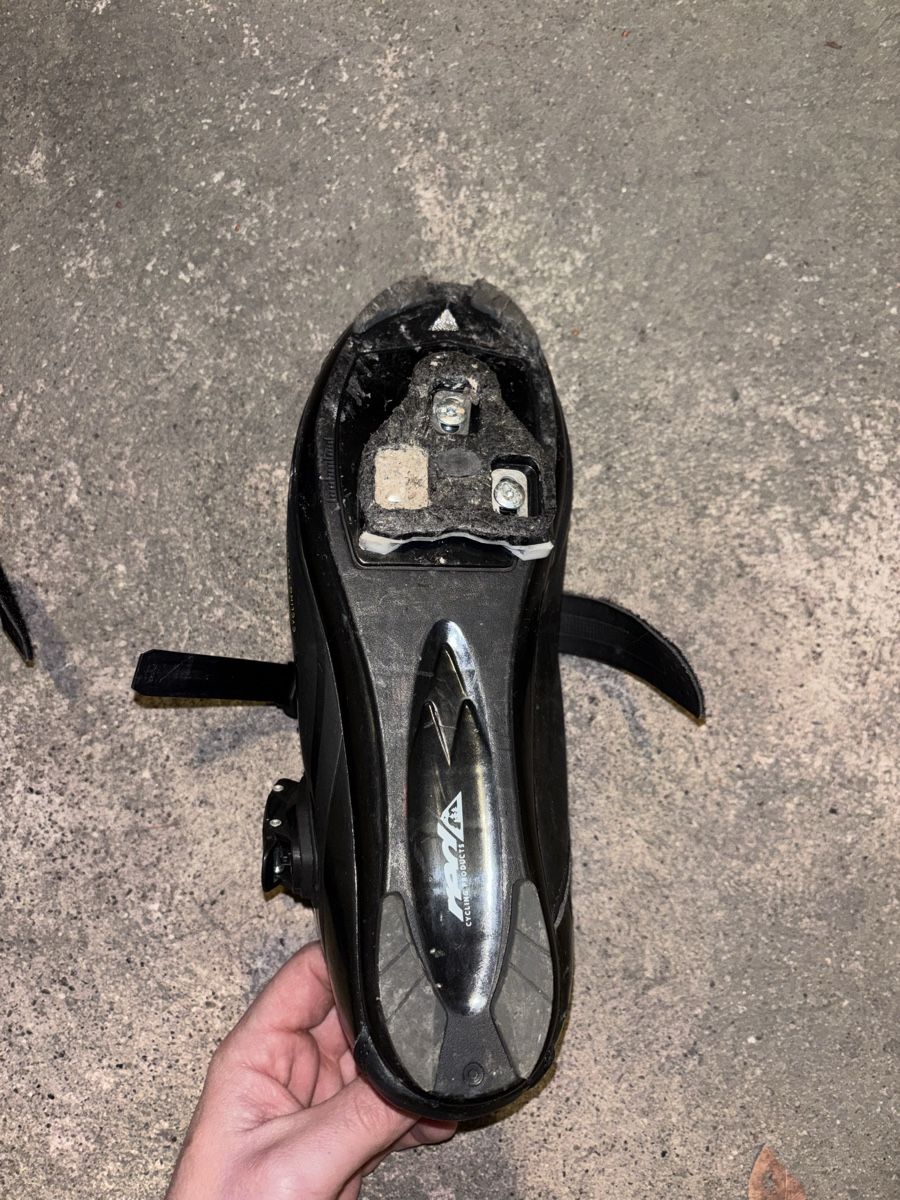 Scarpe da uomo: Fahrradschuhe mit Keo Cleats – Usato da Winterthur venduto da rgr675 2