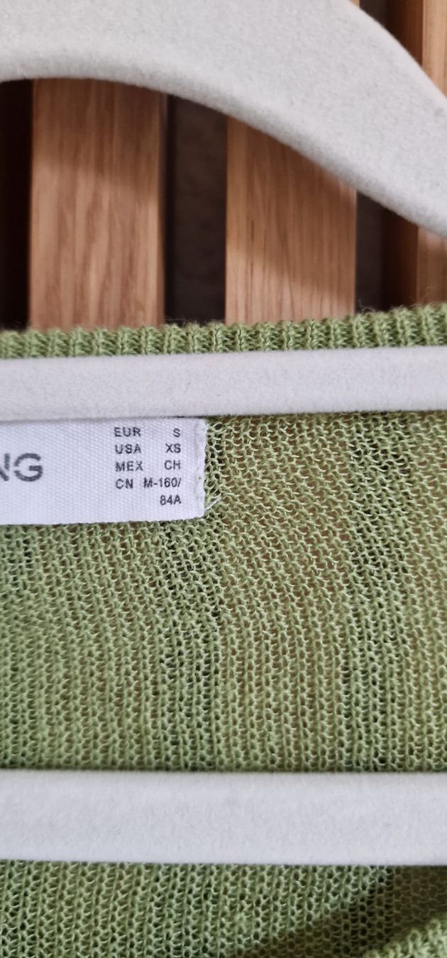 Mango Pullover & Sweatshirts: Mango Pullover hellgrün Grösse XS – Gebraucht aus Seftigen von G00 1