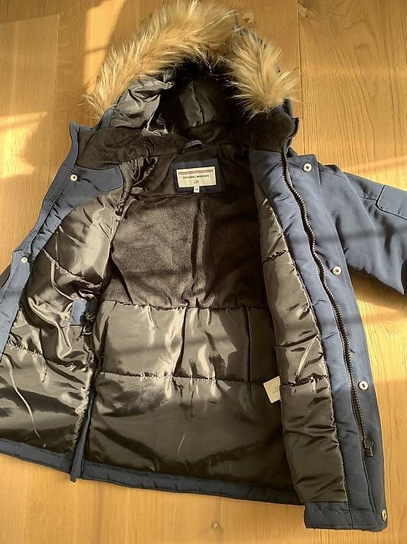 Jacken & Mäntel: Winterjacke dunkelblau 122/128 – Gebraucht aus Otelfingen von che_26d5 2