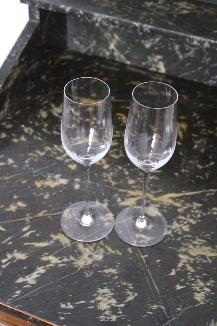 Verres: 2 Stielgläser – D'occasion à Locarno par fripui 3