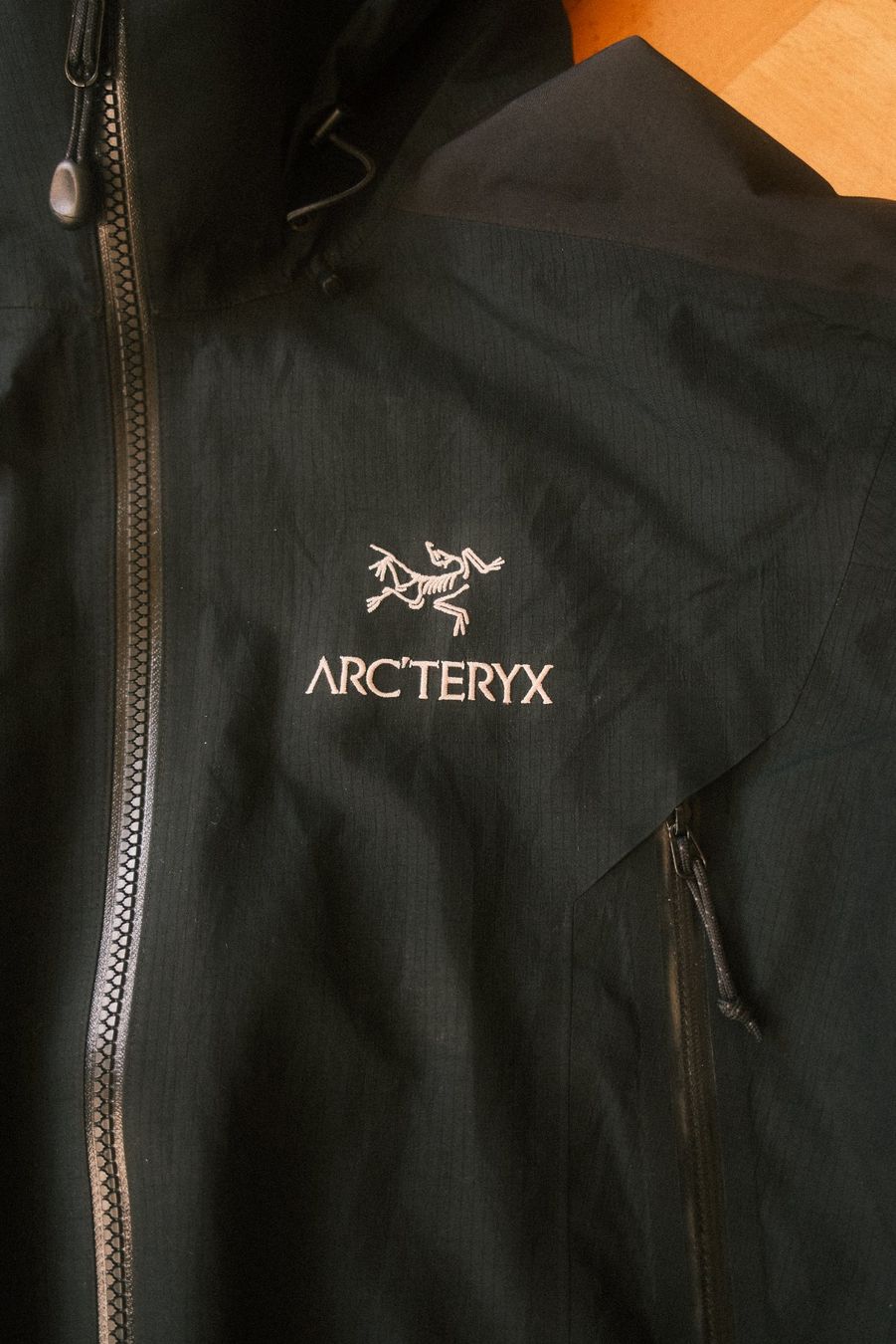 Arcteryx Jacken: Arc’teryx Regenjacke M – Gebraucht aus Bern von BACA_92 4