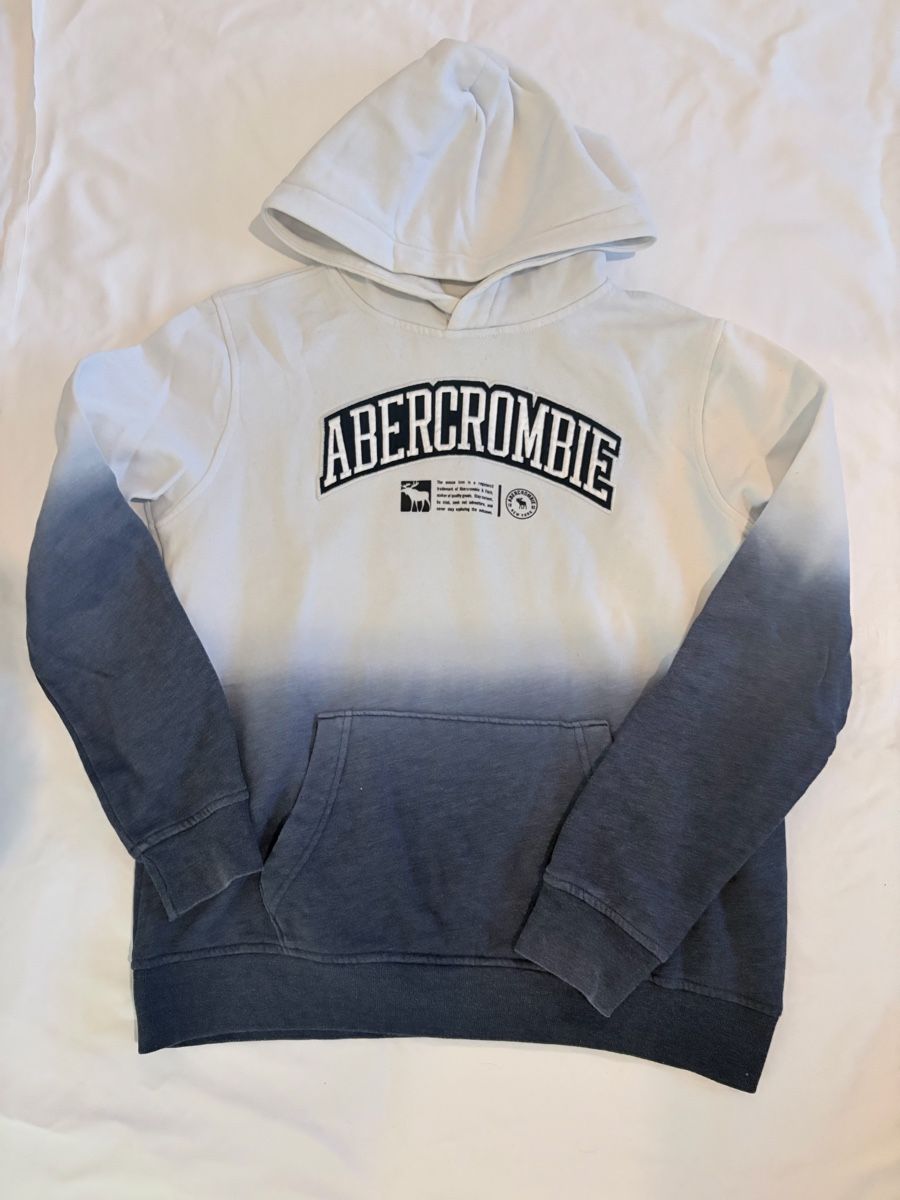 Abercrombie Maglioni & Felpe: Abercrombie Hoodie, – Usato da Pfungen venduto da ozc_d6ss