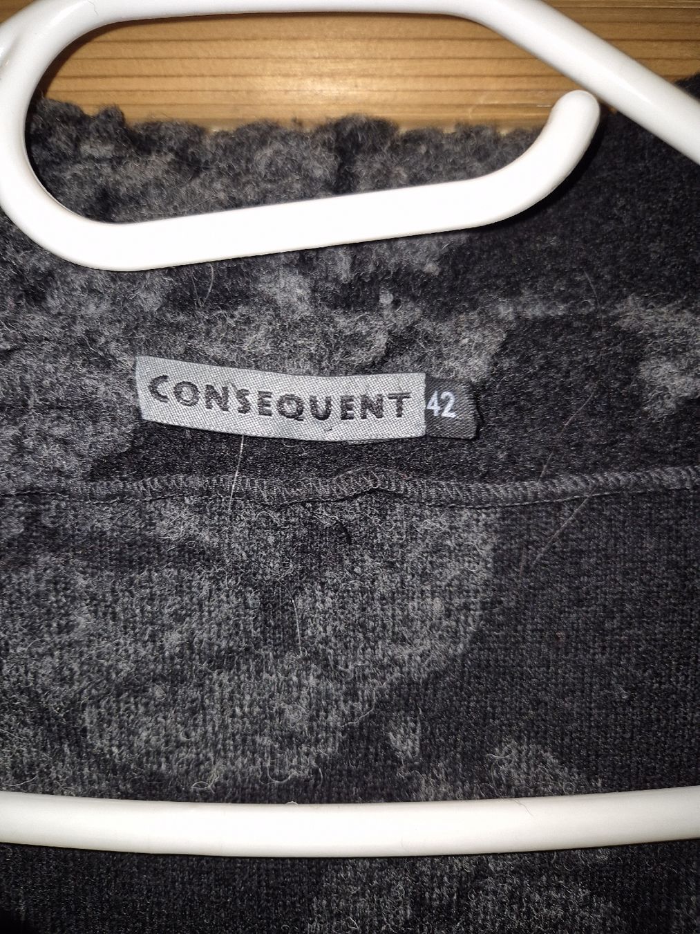 Giacche: Consequent Jacke Gr. 42, schwarz/grau, Herbstlook! – Nuovo (secondo la descrizione) da Unterägeri venduto da Idecurtins 1