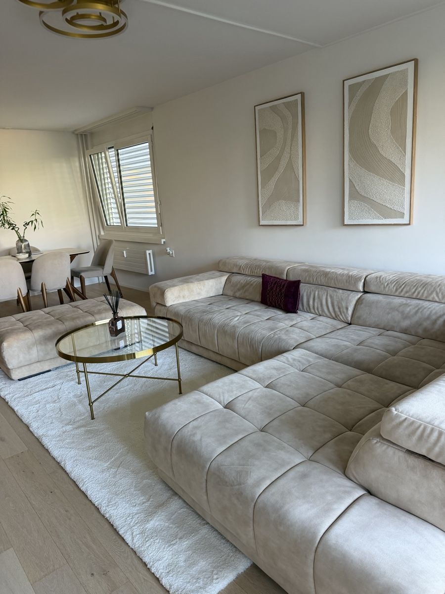 Sofas: Ecksofa Beige mit Hocker – Gebraucht aus Bern von DZ212