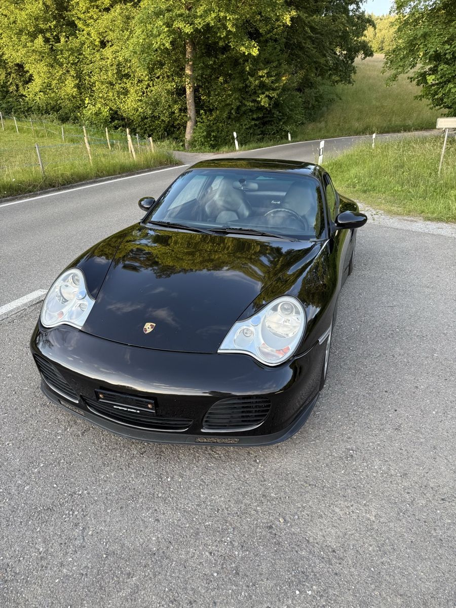 Porsche Automobili: Porsche 911 Turbo / 996 – Usato da Meilen venduto da companywake 3