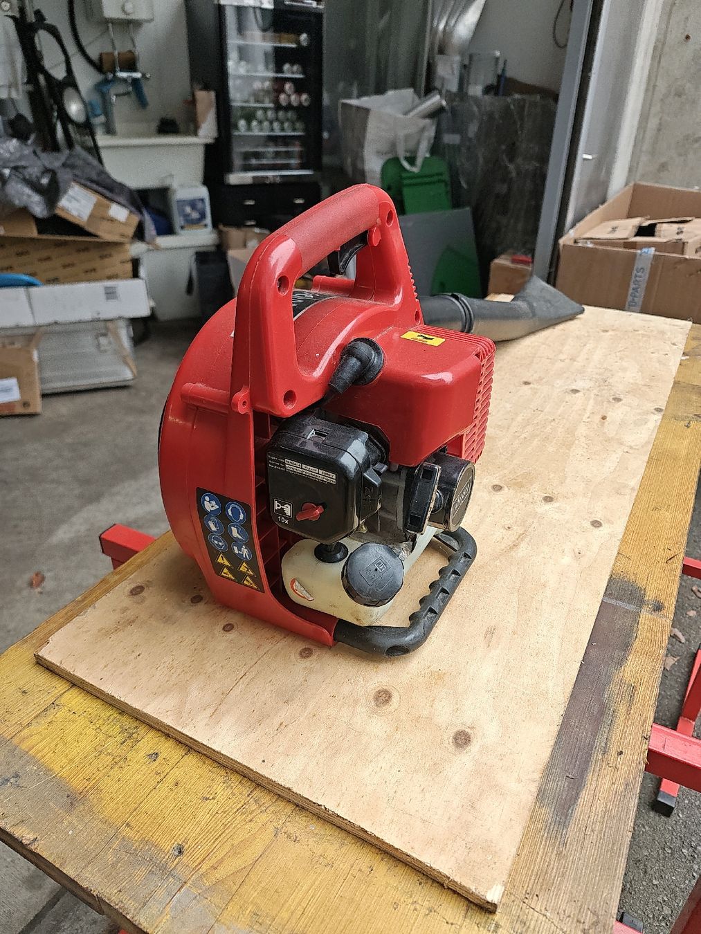 Einhell Laubbläser & Laubsauger: Laubbläser  – Gebraucht aus Niederuzwil von Adler740 1