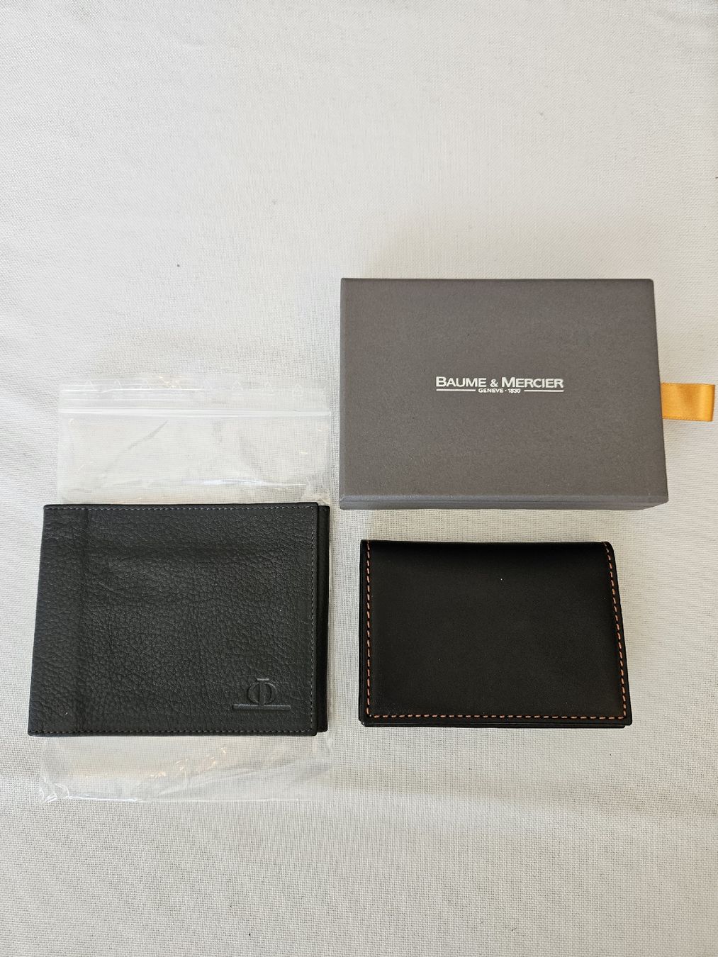 Baume & Mercier Altro in  Abbigliamento & Accessori: Baume & Mercier Lederetui Set – Nuovo e nell'imballaggio originale da Kilchberg ZH venduto da MMS80