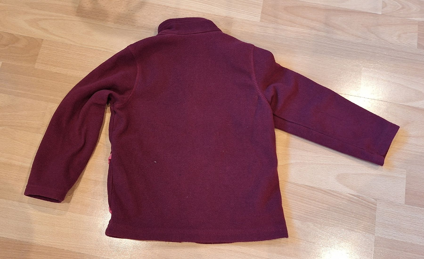 Decathlon Jacken & Mäntel: Fleecejacke bordeaux Grösse 98/104 – Gebraucht aus Oberägeri von run_cj6q 1