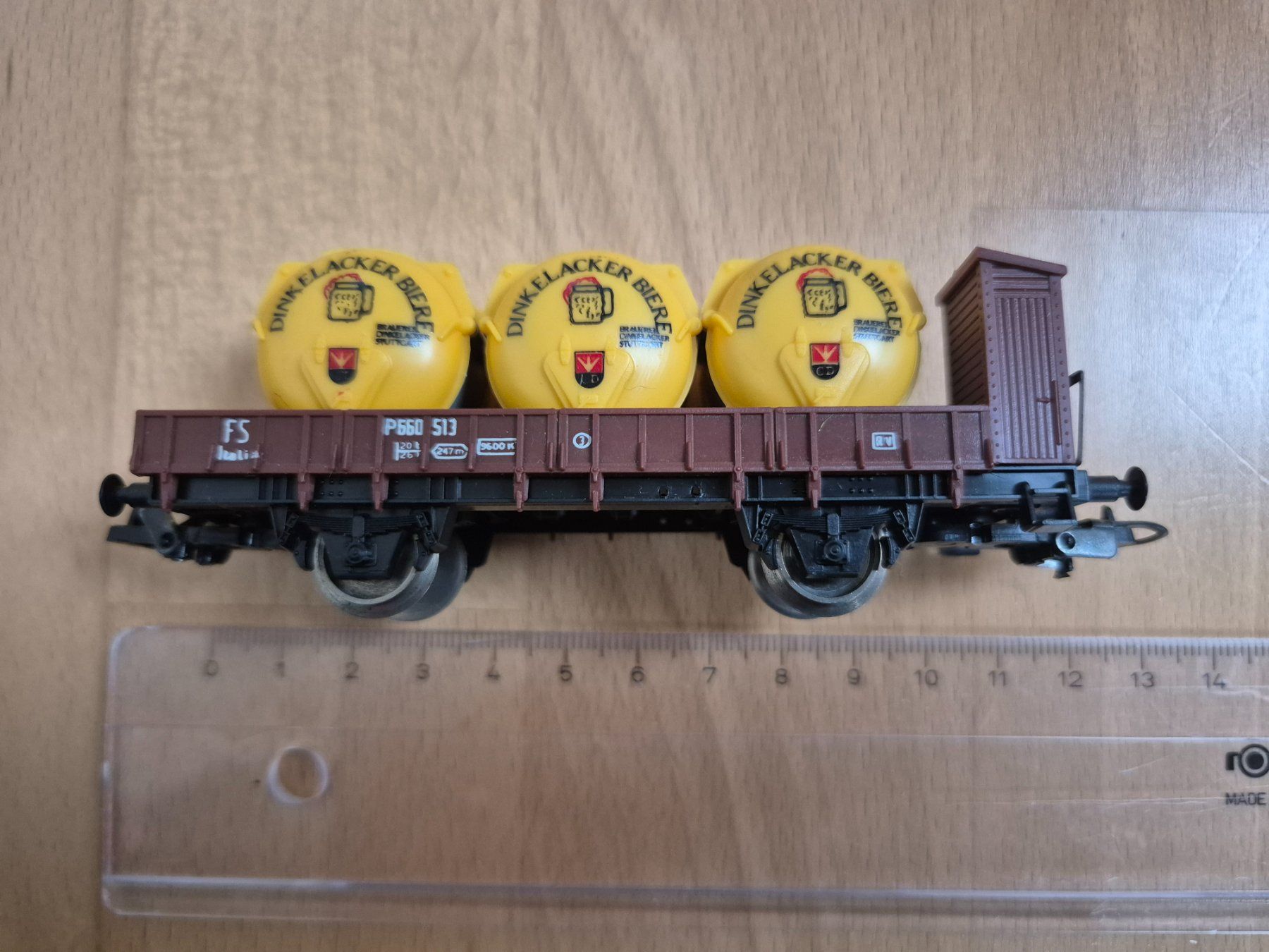 Lima Modellini di ferrovie: Güterwagen H0 - Lima - Dinkelacker – Usato da Wetzikon ZH venduto da Gterl