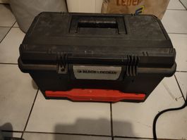 Black & Decker Schwingschleifer mit Koffer gebraucht