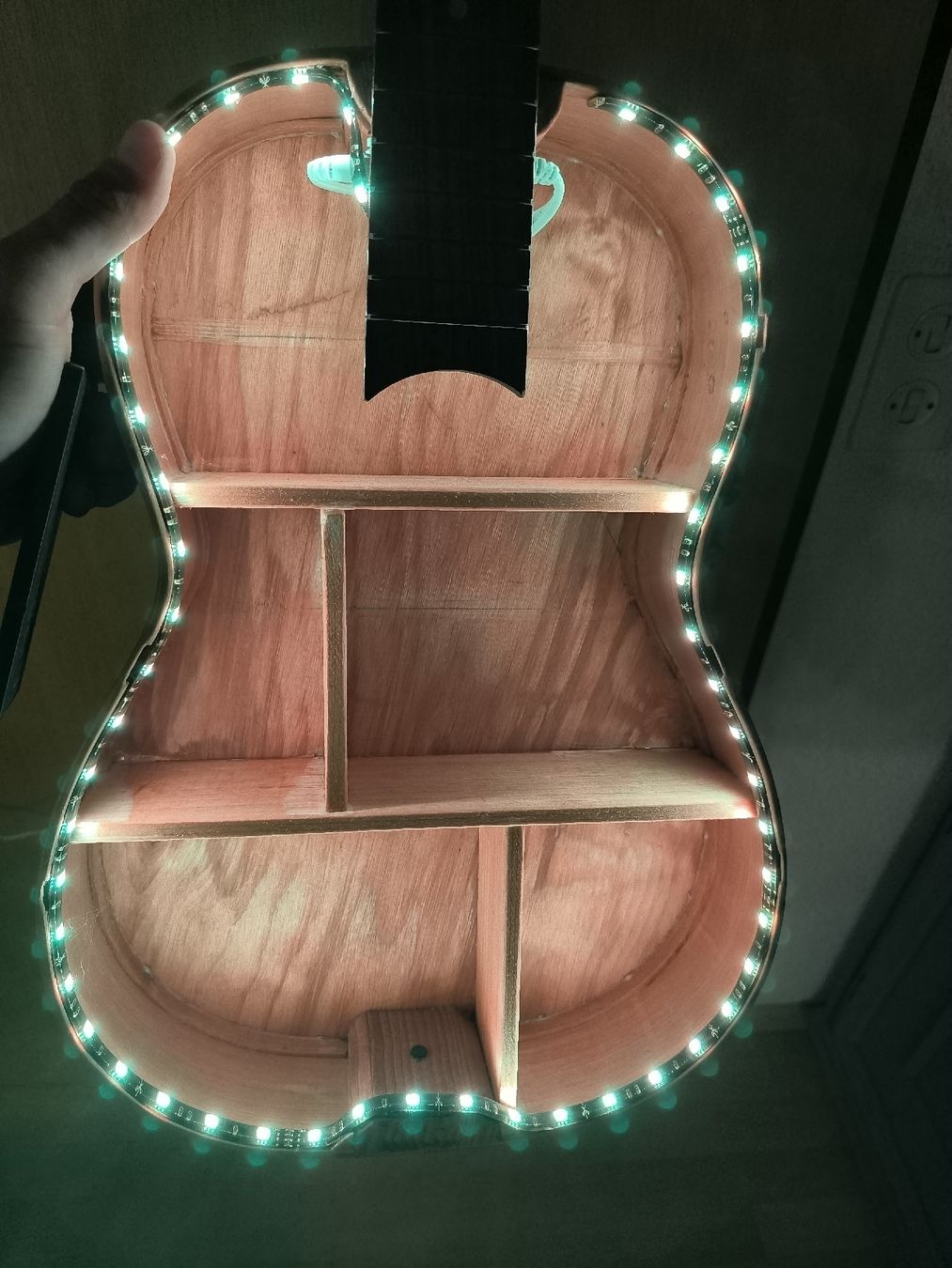 Scaffali: Gitarrenregal Selfmade – Usato da Konolfingen venduto da dom_t6m6 7
