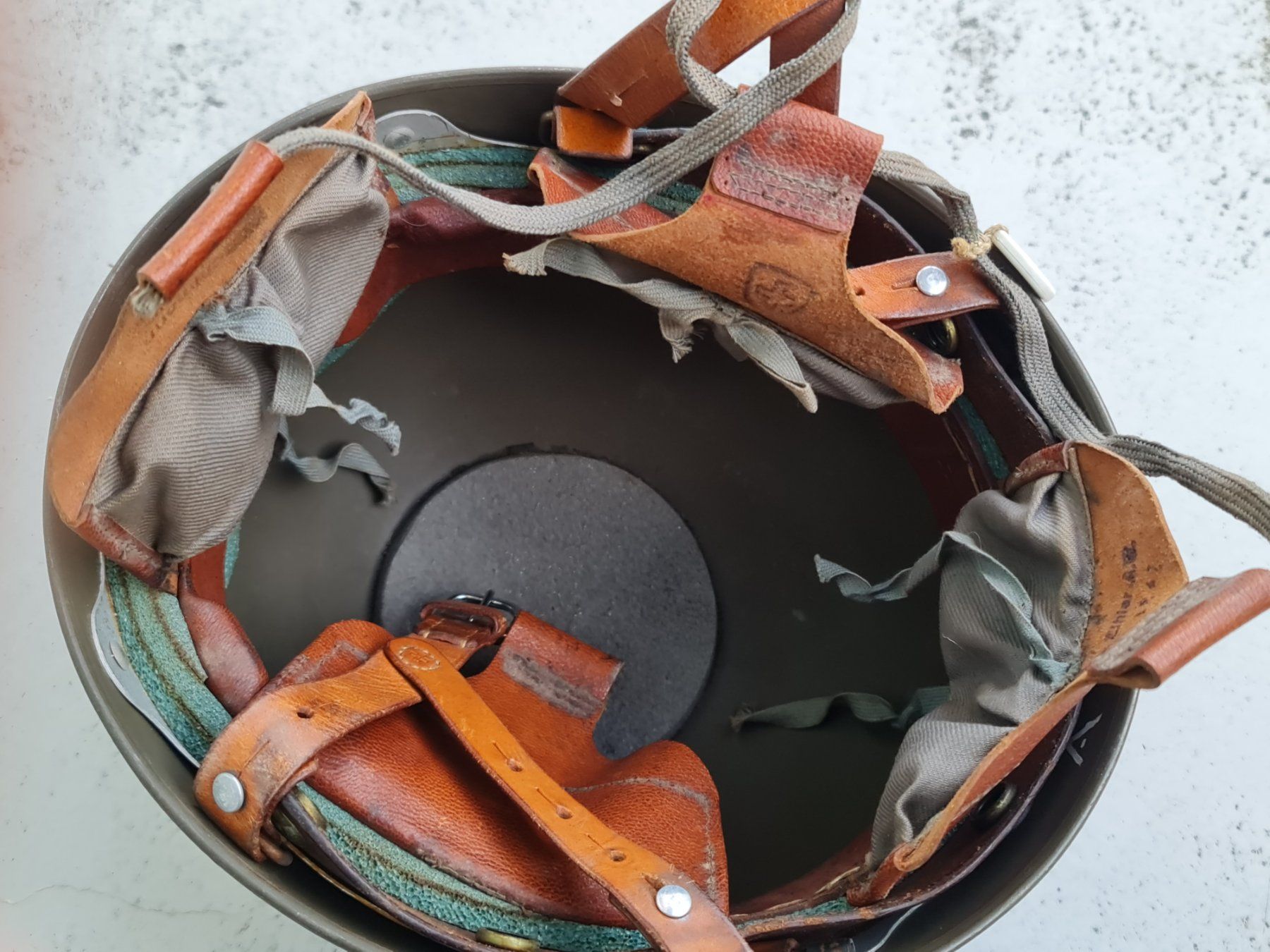 Uniformen & Effekten: Condor Helm – Gebraucht aus Sins von tomeks 4