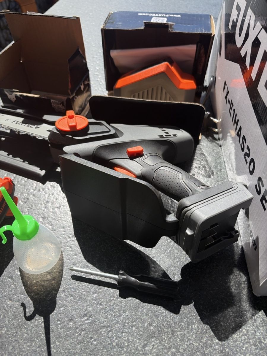 Fuxtec Tous les outils: Fuxtec 20V Handastschere FX-E1HAS20SET - NEU – Neuf avec emballage d'origine à Binningen par Rhylax 3