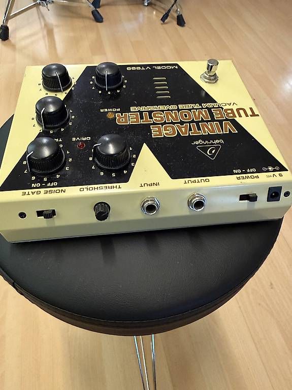 Strumenti musicali: Behringer Vintage Tube Monster – Usato da Rorschach venduto da Crossfire34343 1