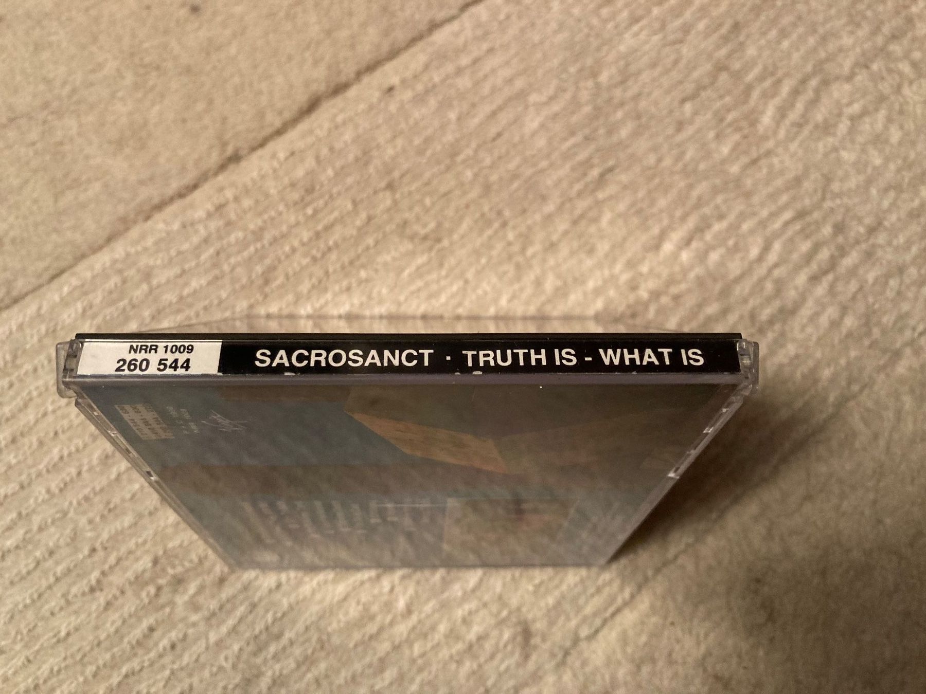 CD: Sacrosanct- Truth is-What is 1990 original – Usato da Wagenhausen venduto da Novafreund283 3