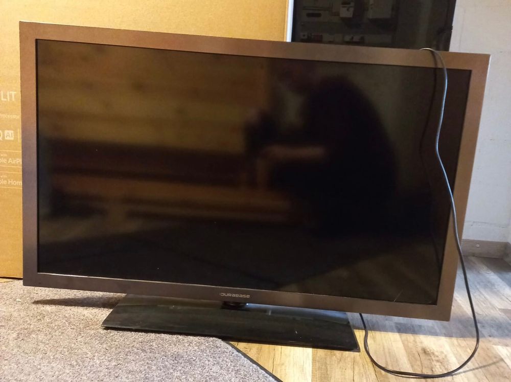 Fernseher TV Bilddiagonale 100cm | Kaufen auf Ricardo