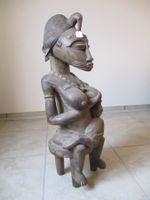 Tribal art Mutterfigur mit säug. Kind Afrika Holz-Skulptur