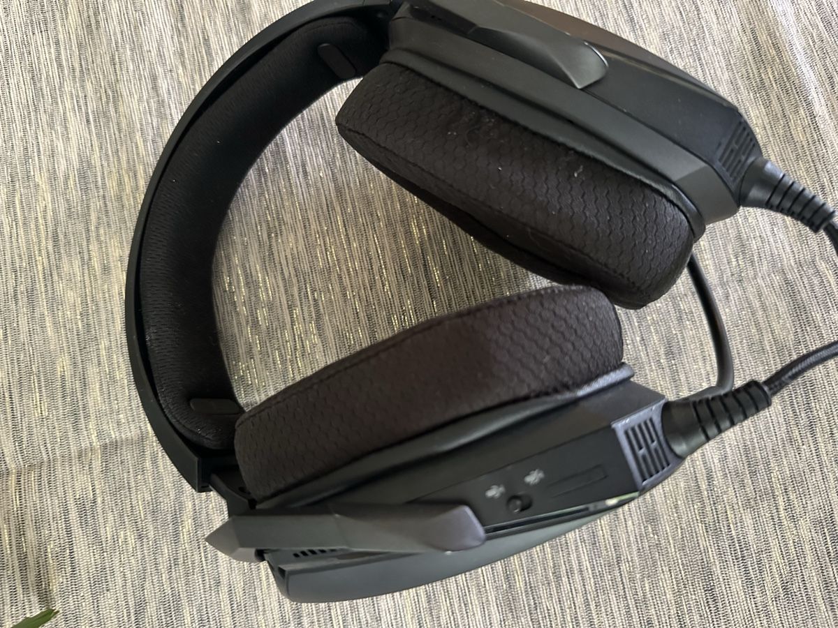 Asus Cuffie: Headset ROG (hardly used) – Usato da Grand Lancy venduto da rac_6wqz 2