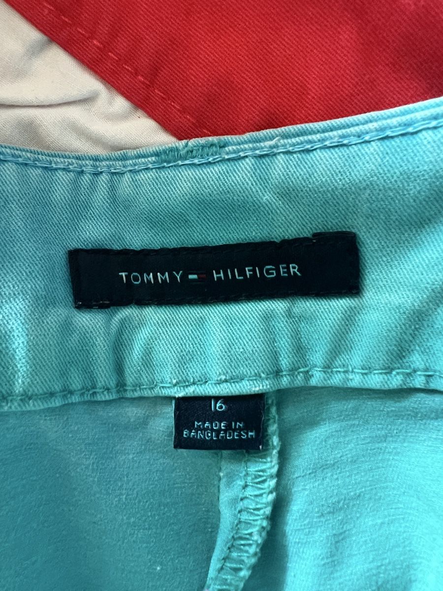 Tommy Hilfiger Hosen: Shorts Tommy Hilfiger – Gebraucht aus Kreuzlingen von Tagetes2 3