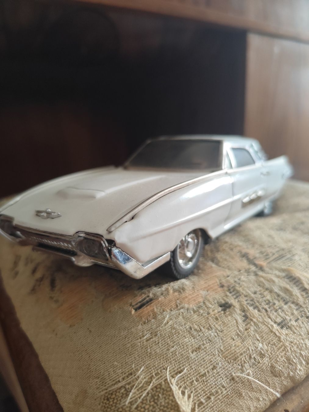 Ford Modellautos: alter Ford Thunderbird blechauto ( mit orginal Schachtel) – Gebraucht aus minusio von bierbrauer 6
