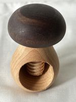 Vintage Nussknacker aus Holz, Architekturbüro Bruno Vogel