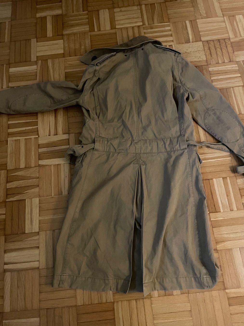 Ralph Lauren Cappotti: Ralph Lauren Trenchcoat Grösse 38 – Usato da Zürich venduto da Miush999 2
