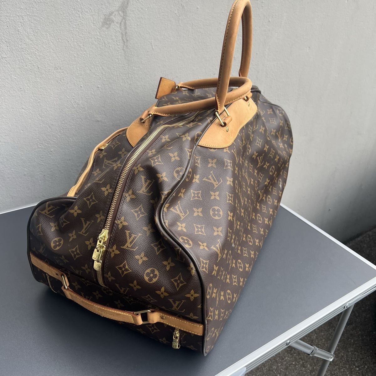 Louis Vuitton Borse: Wunderschöner Taschen Koffer von Louis Vuitton  – Usato da Wil SG venduto da Cristiano02062017 7