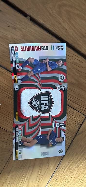 Kits de montage: Usbekistans Mannschaft  – D'occasion à Bern par Magazin 1