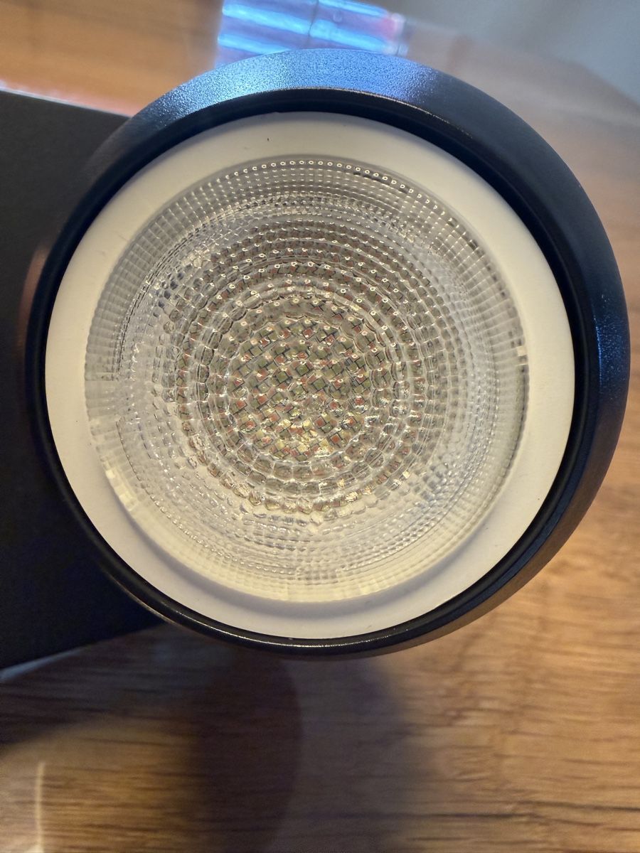 Philips Lustres & lampes de plafonds: Phillips Hue Spotleuchte – D'occasion à Matzingen par donaldduck4 2