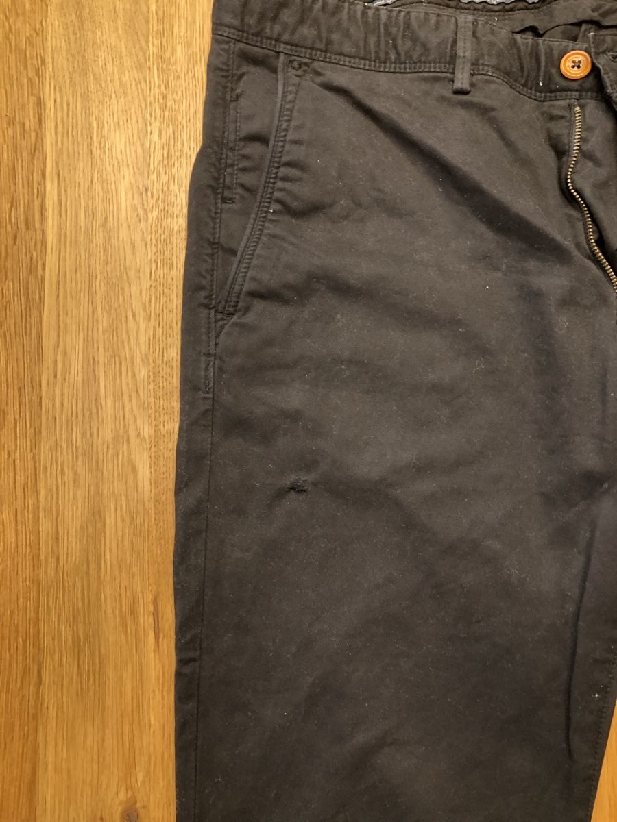 Massimo Dutti Pantaloni: Massimo Dutti Hose – Usato da Luzern venduto da Clyde28 2