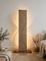 Eiche Stehlampe RGB Farbwechsel - Unikat handgeschnitzt