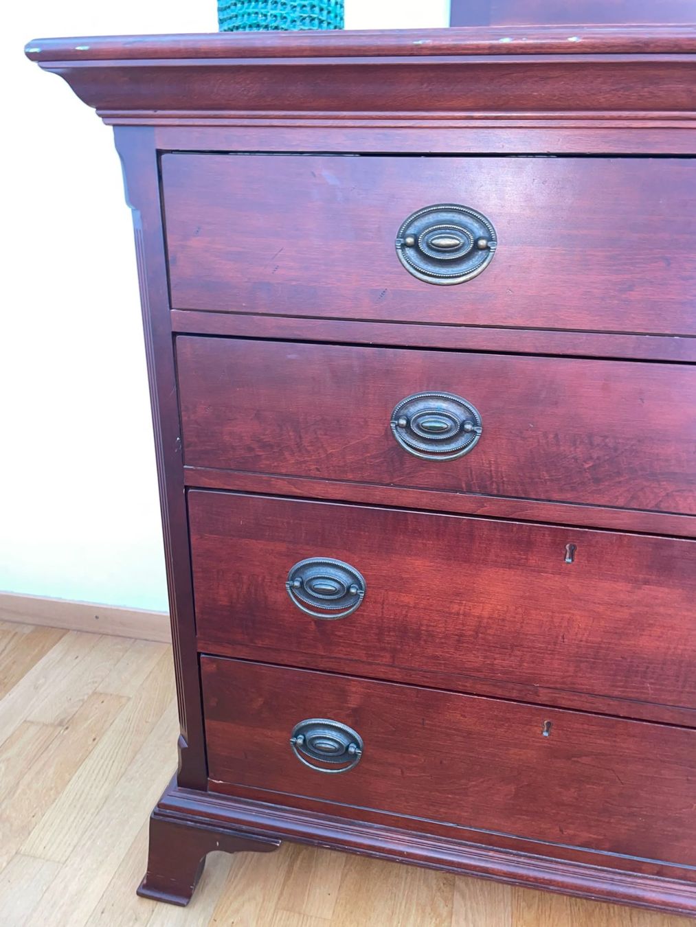 Cassettiere: Beautiful Canadian dresser – Usato da Genève venduto da car_2g6y 2