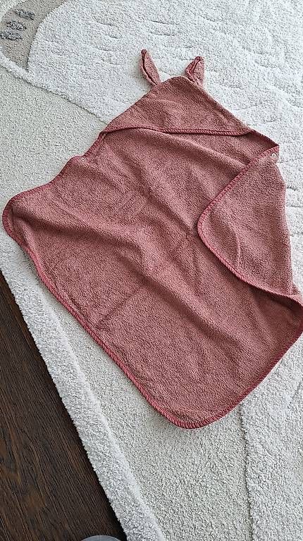 Serviettes de bain: Babybadetuch – D'occasion à Emmenbrücke par T-power01