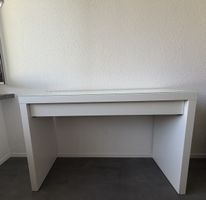 Schreibtisch weiss mit Glasplatte gebrauchter Zustand