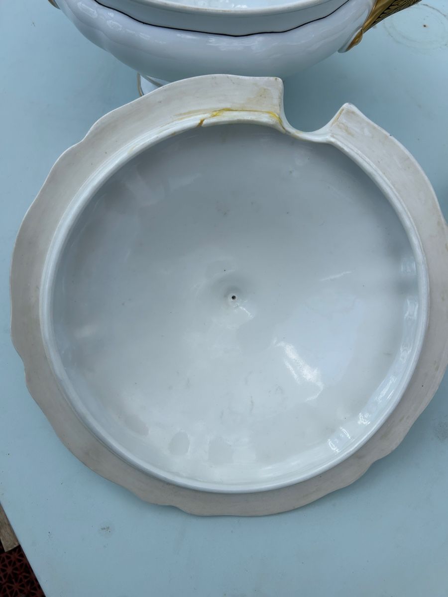 Ciotole: Suppenschüssel mit Deckel – Usato da Zürich venduto da Mary8044 5