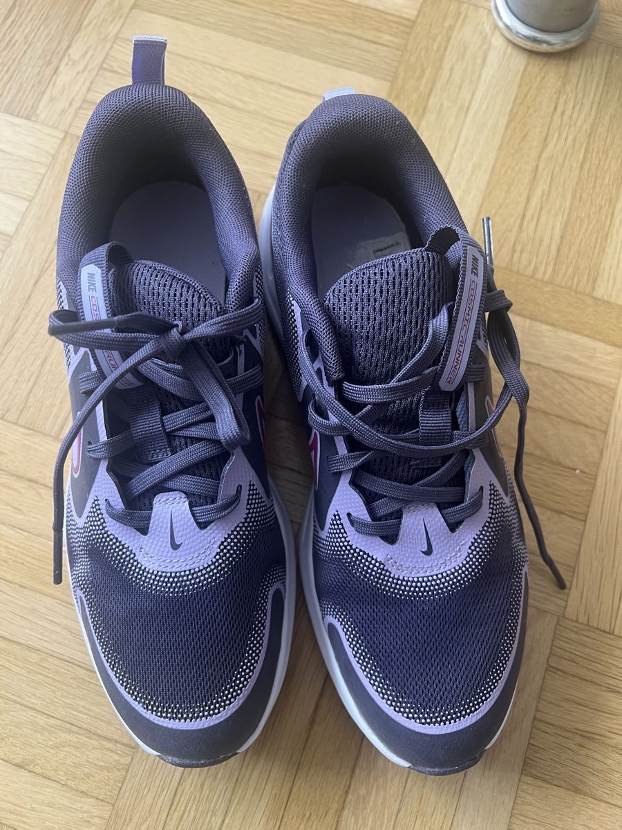 Nike Damenschuhe: Nike Damen Laufschuhe lila/grau – Neu und originalverpackt aus Oftringen von natibjk 2