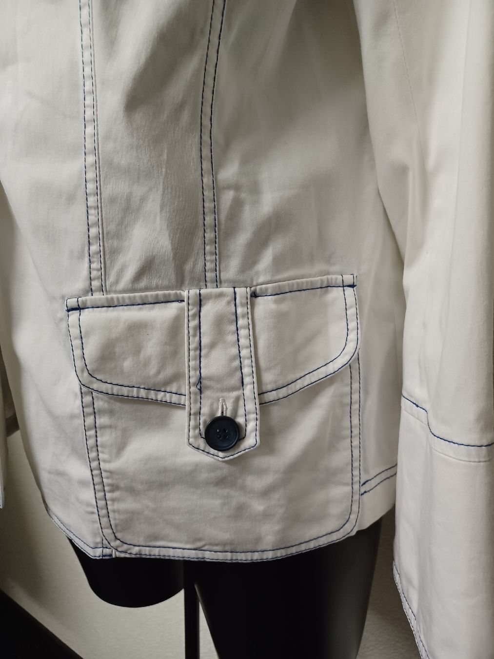 Giacche: Sportliche Jacke + Schal Gr. 44 – Usato da Luzern venduto da GoSecond 4