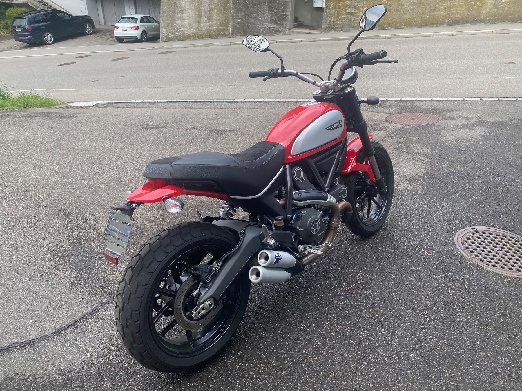Ducati Strada: Ducati Scrambler ICON ABS – Usato da Herrliberg venduto da Santorixx 1