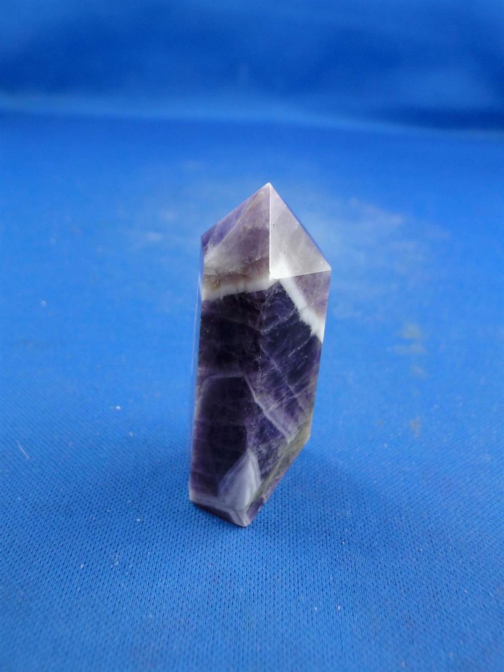 Minerali & Pietre curative: Amethyst-Spitze (geschliffen) – Usato da Schinznach Bad venduto da Demerald 1