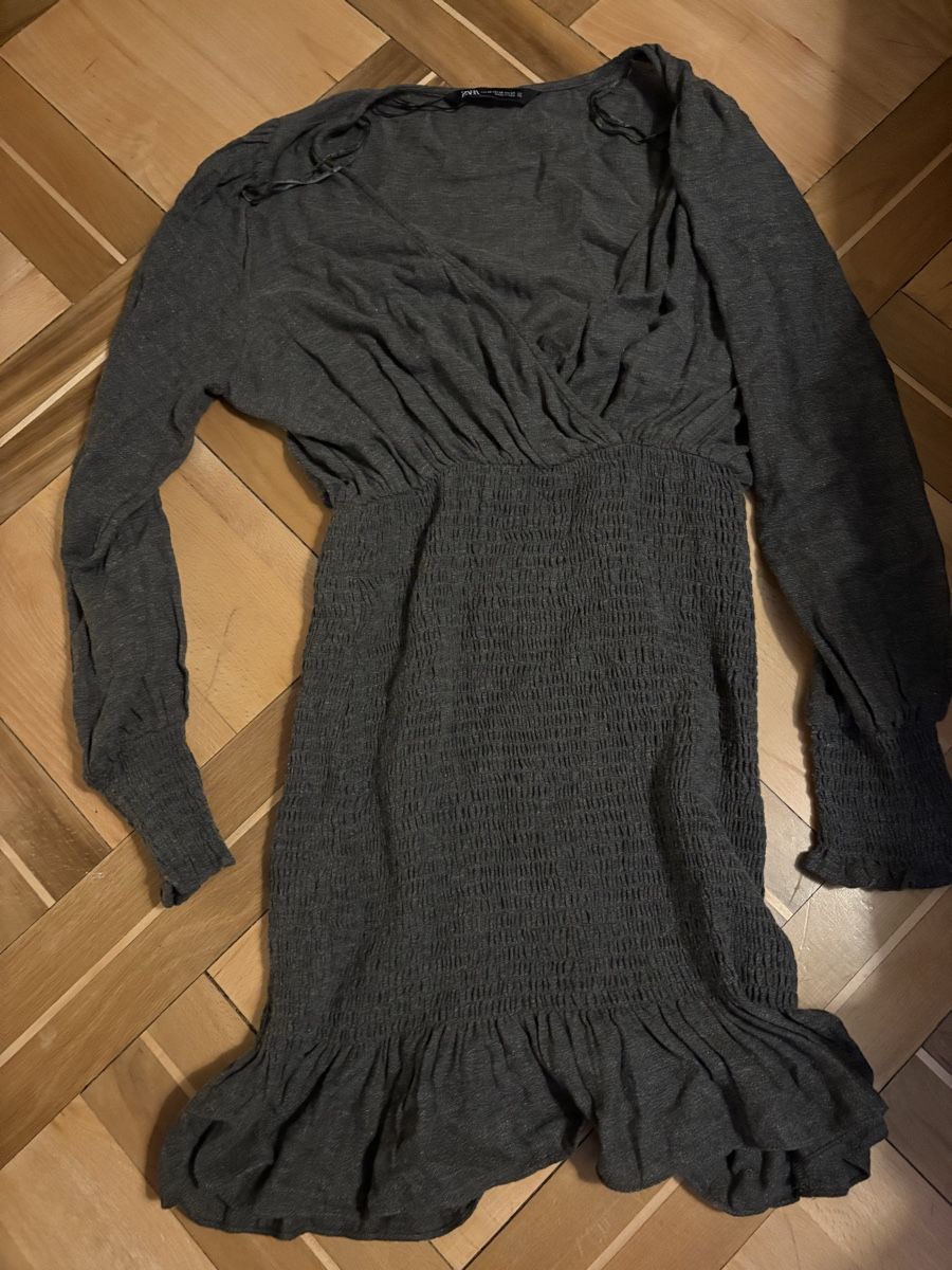 Zara Lotti di vestiti: 9 Zara Kleider XS – Usato da st. gallen venduto da everythingyouwishfor 3