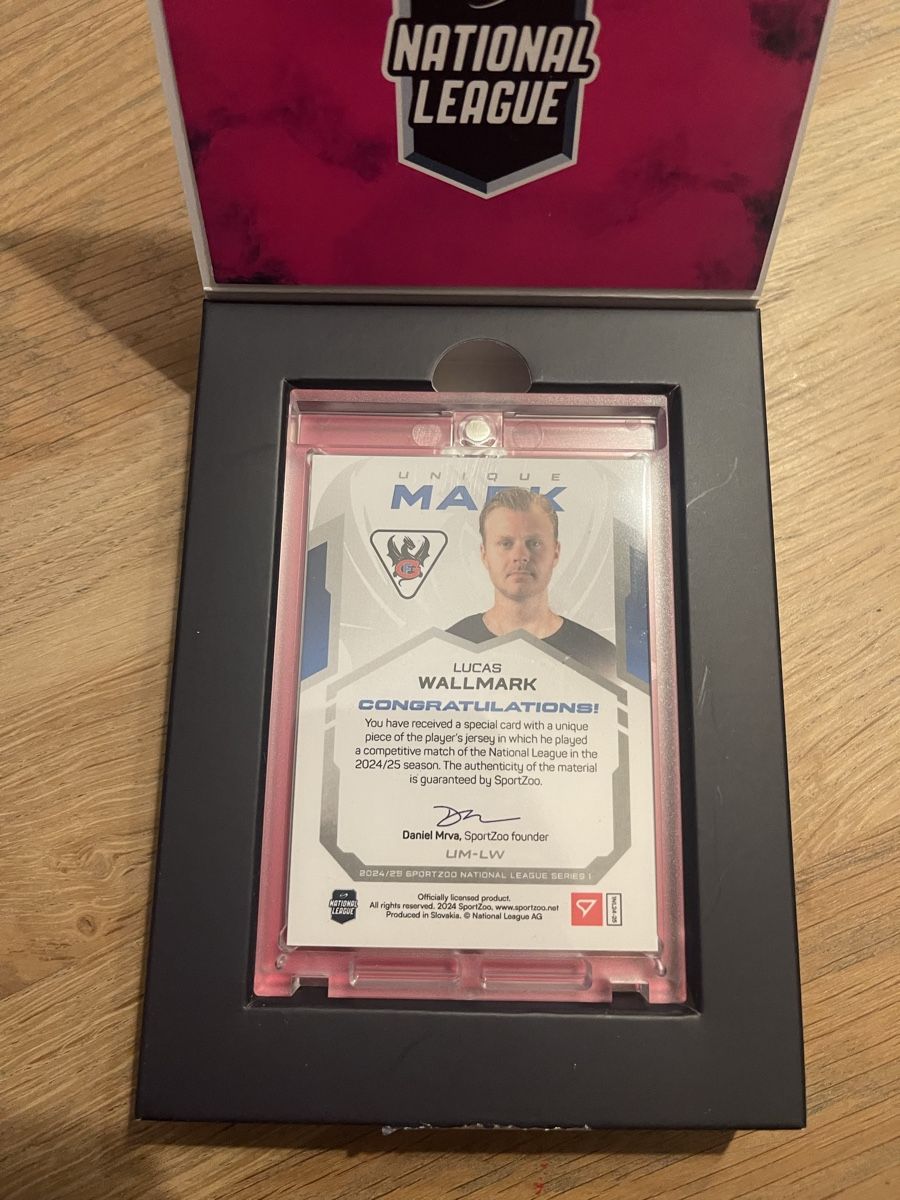Sportzoo Carte collezionabili: Lucas Wallmark Game Worn Jersey Card 5/6 – Nuovo e nell'imballaggio originale da Pura venduto da sir_2t2t 1