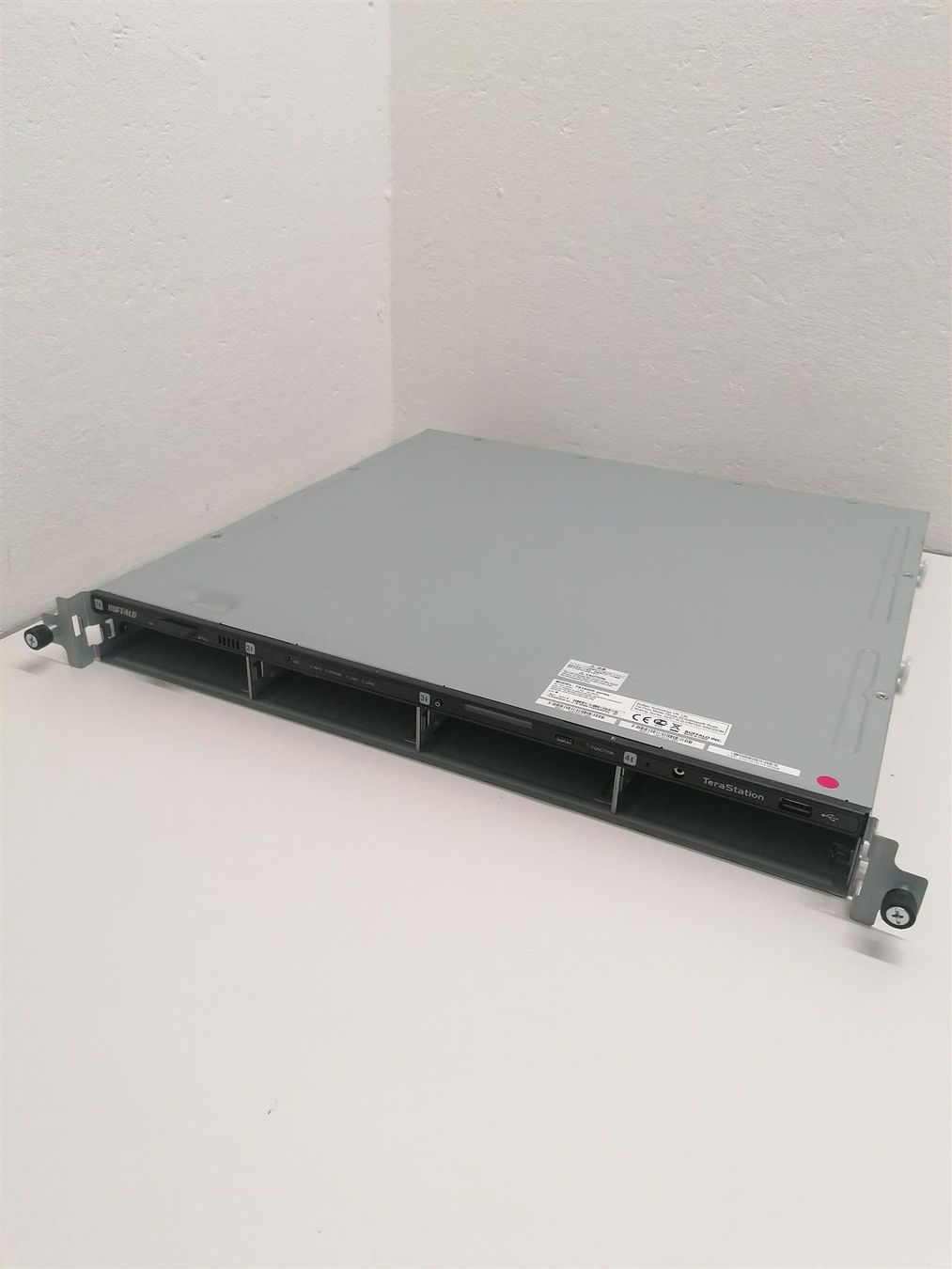 Buffalo Server: Buffalo Terrastation TS3400R – Usato da Niederdorf venduto da LeptonAG