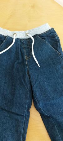 Jeans gefüttert neu Grösse 98 zu verkaufen