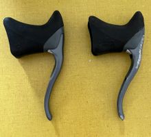 1 Paar Bremshebel Shimano 600