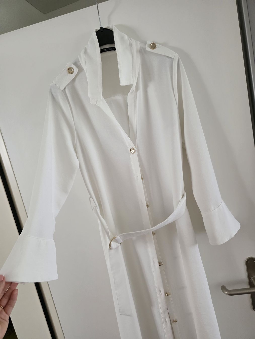 Zara Vestiti: Elegantes Hemdkleid – Nuovo (secondo la descrizione) da Oftringen venduto da Adissa_O 1
