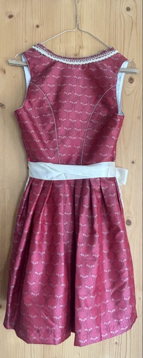Vestiti: Dirndl von Fuchs Trachtenmoden – Nuovo (secondo la descrizione) da Laax GR venduto da urs_8tl7 3
