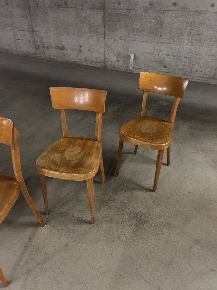 Chaises: 4 CH Beizenstühle – D'occasion à Bottmingen par soulfever 4